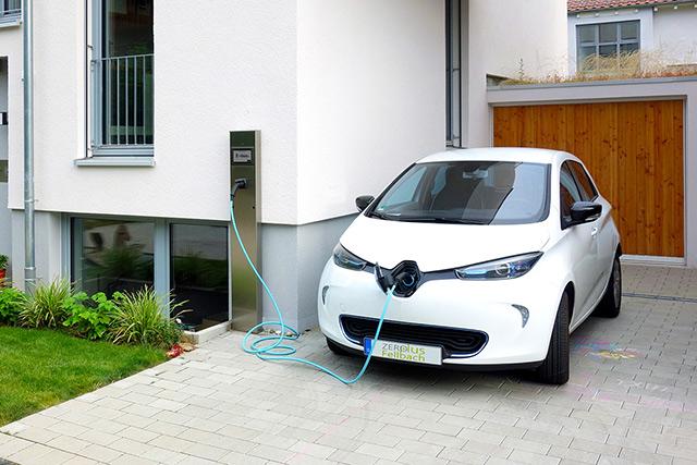 Charging electric car at home could save your time